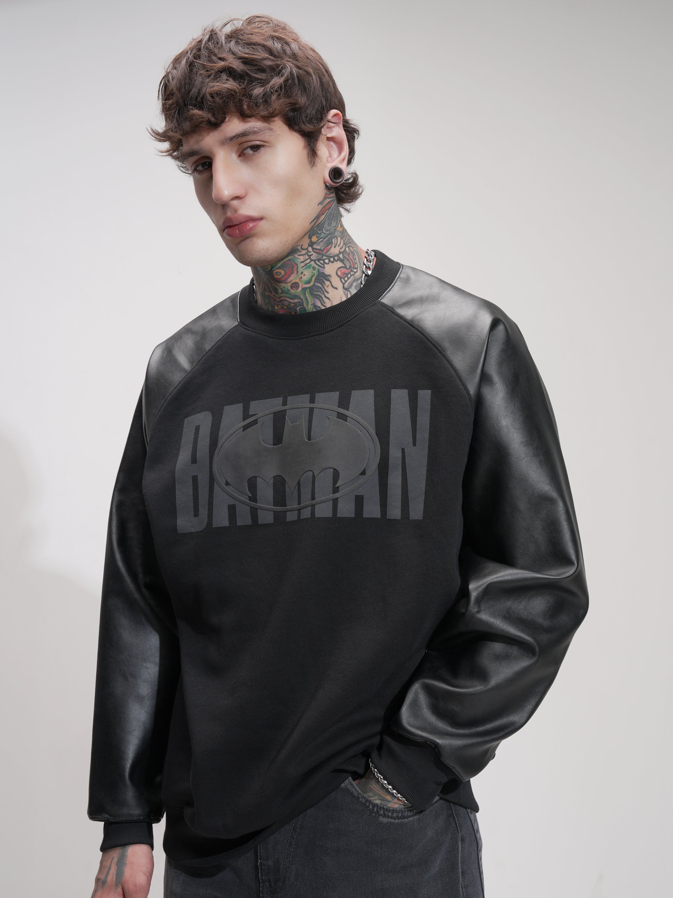 DC By Highlander Men Black Batman Round Neck Pullover Sweatshirt - Black - Image 4
