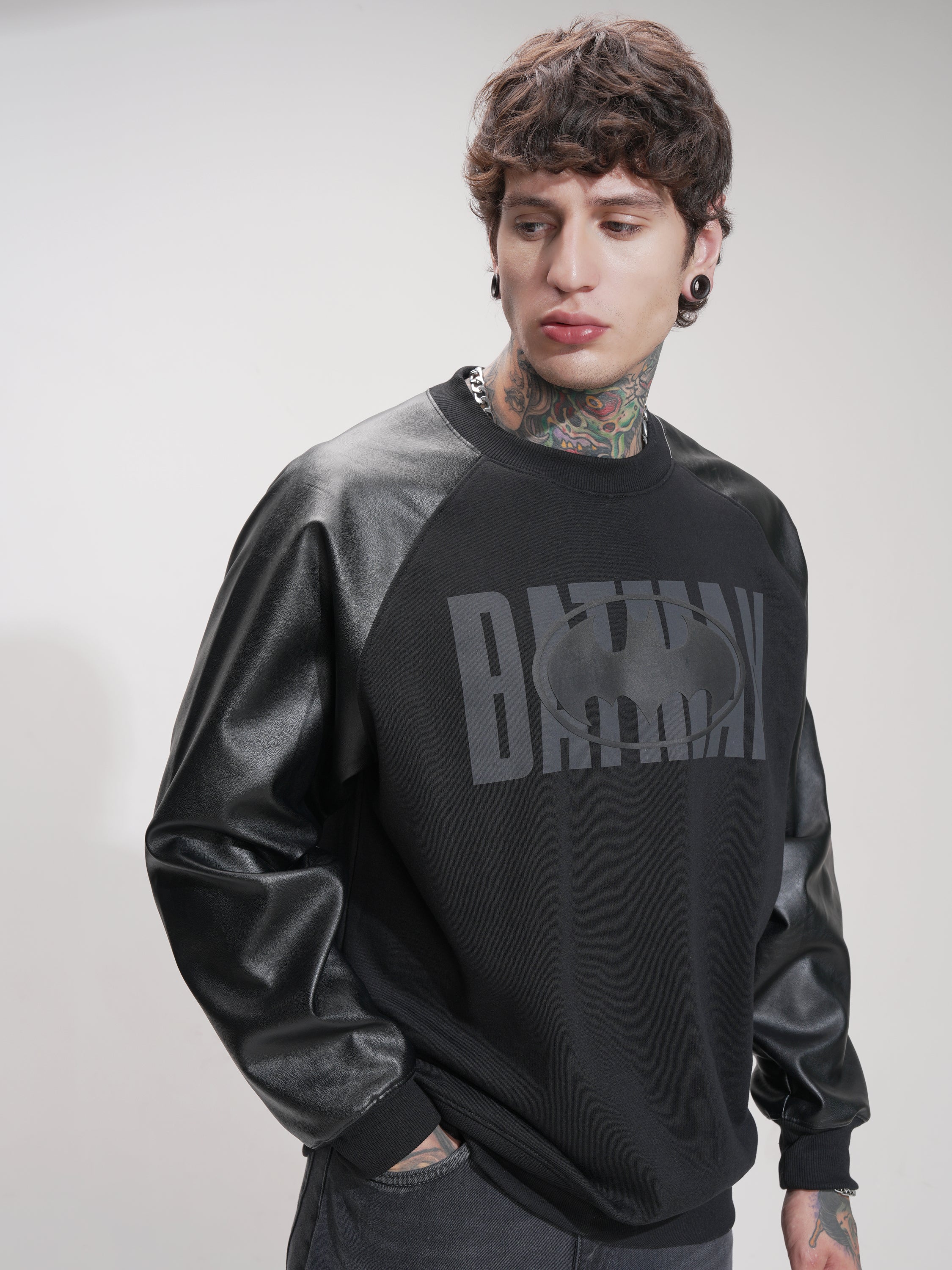 DC By Highlander Men Black Batman Round Neck Pullover Sweatshirt - Black - Image 6