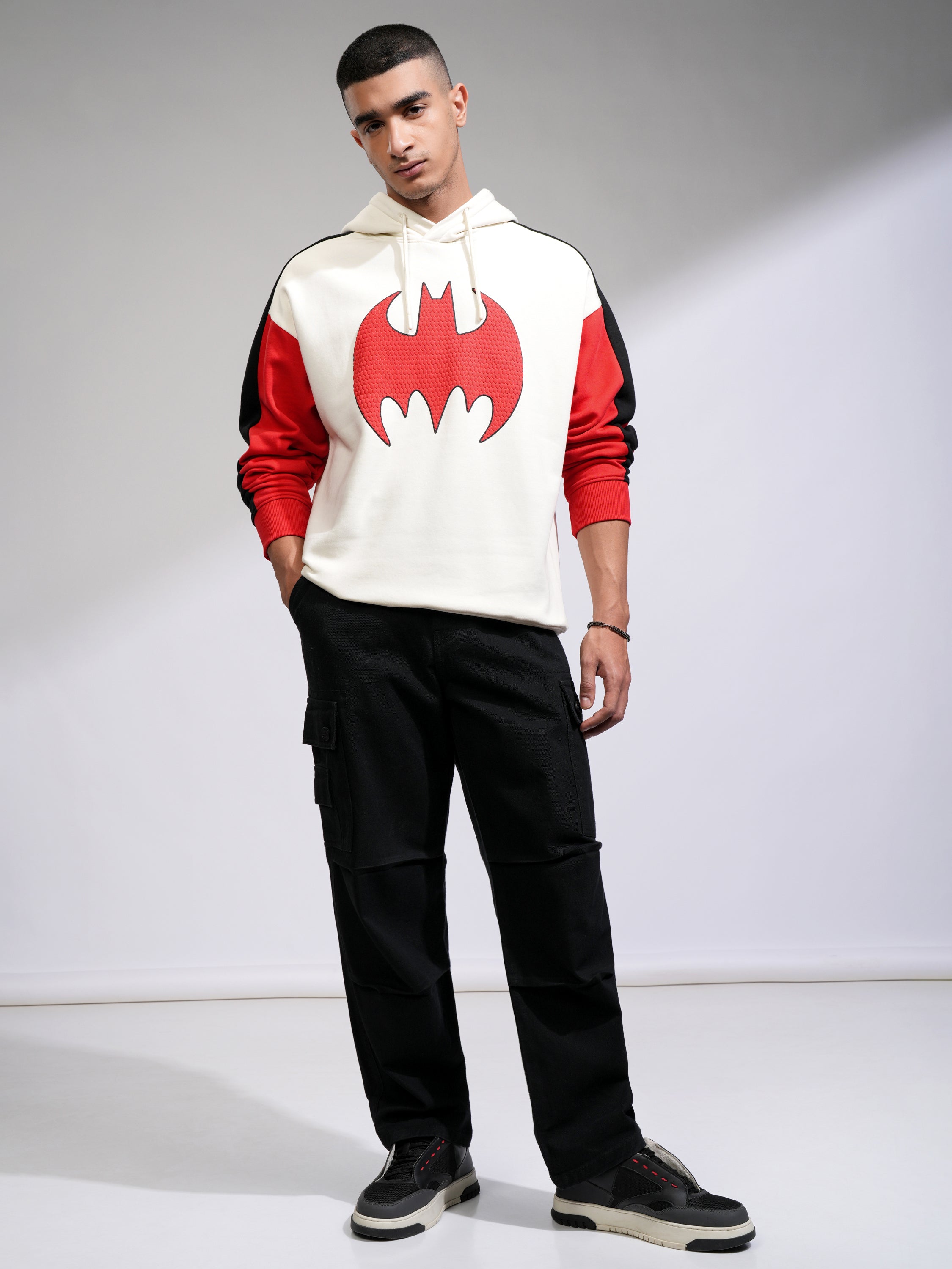 DC By Highlander Men White Batman Hooded Pullover Sweatshirt - White - Image 2