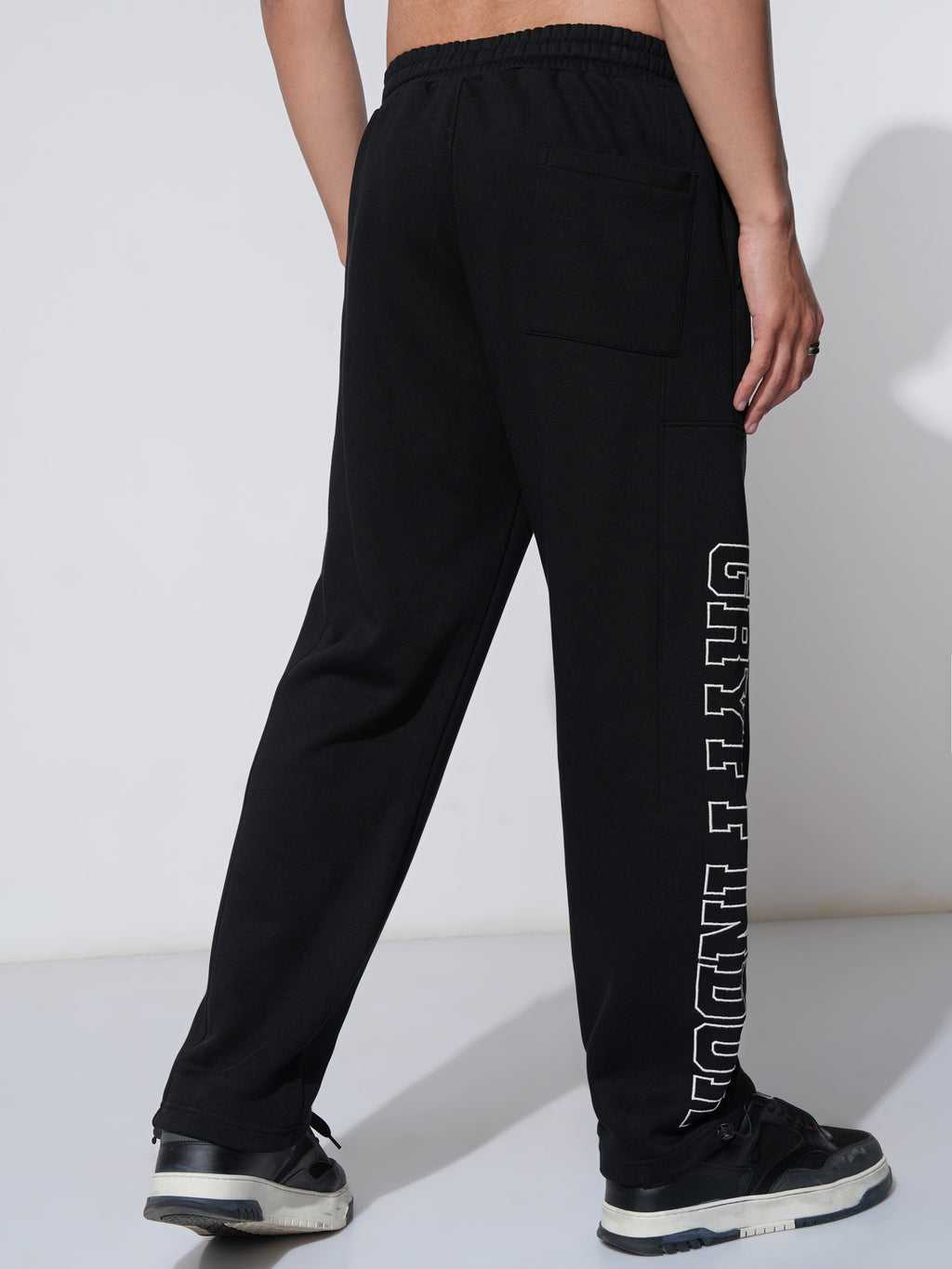 WB By Highlander Men Black Harry Potter Straight Fit Printed Track Pants - Black - Image 3
