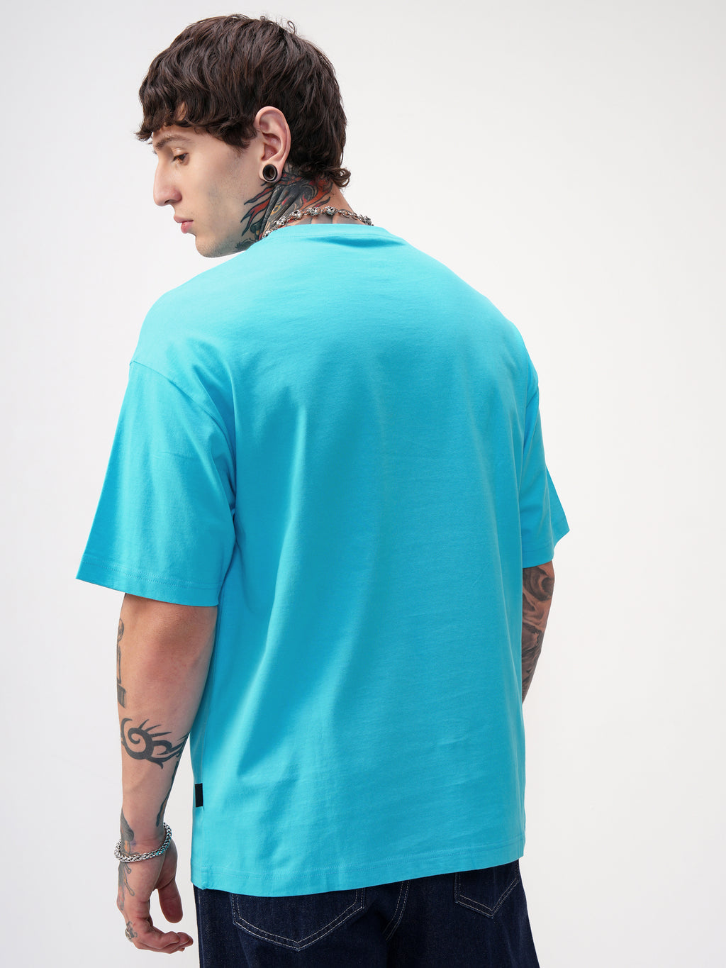 WB By Highlander Men Blue Looney Tunes Printed Round Neck Oversized Fit T-Shirt - Blue - Image 3