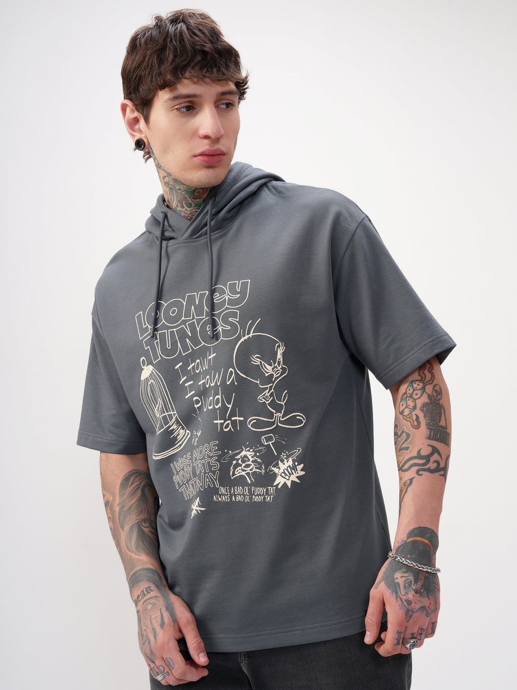 WB By Highlander Men Grey Looney Tunes Printed Hood Oversized Fit T-Shirt - Grey - Image 4