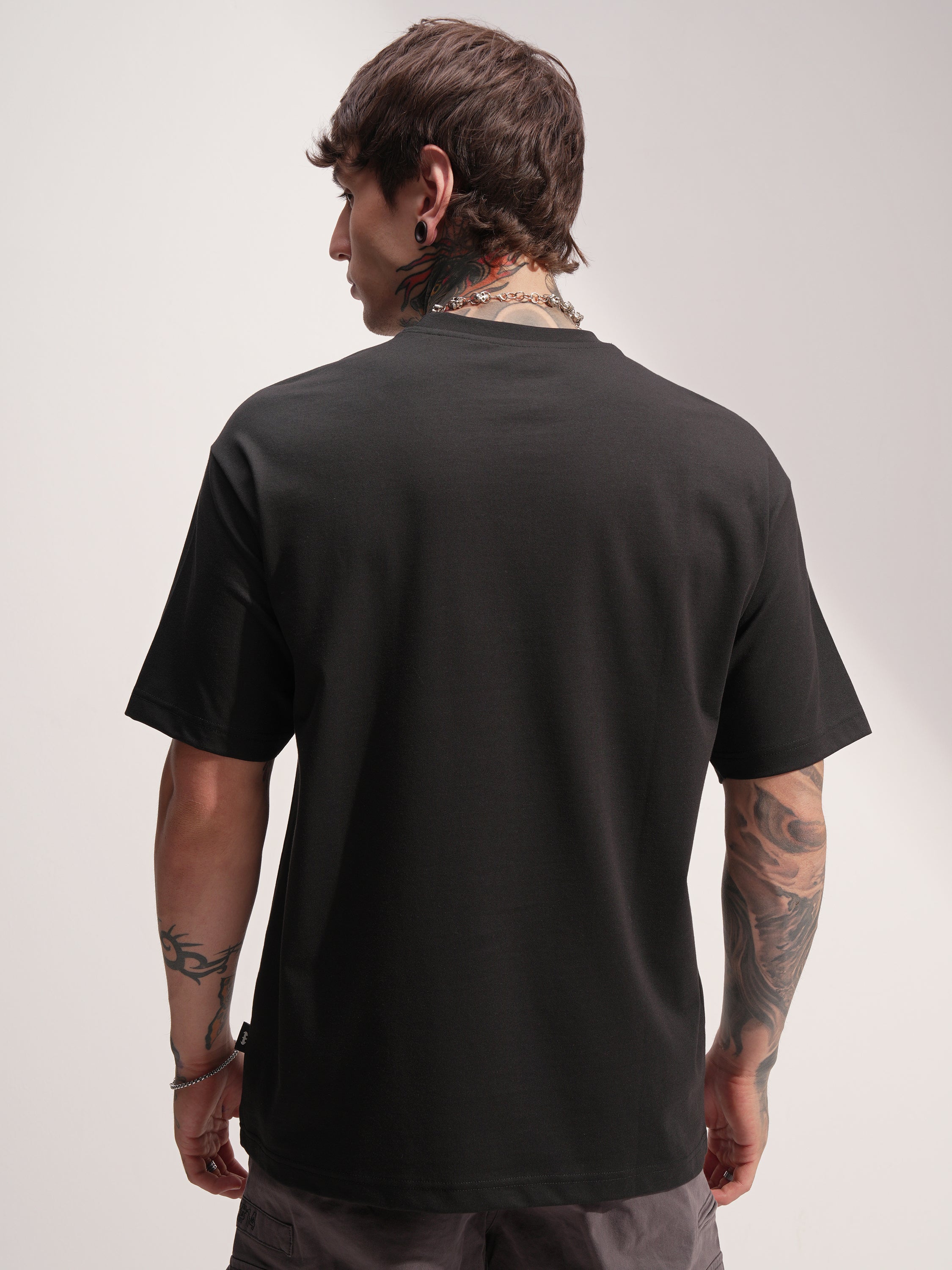 DC By Highlander Men Black Batman Embroidered Round Neck T-Shirt - Black - Image 3