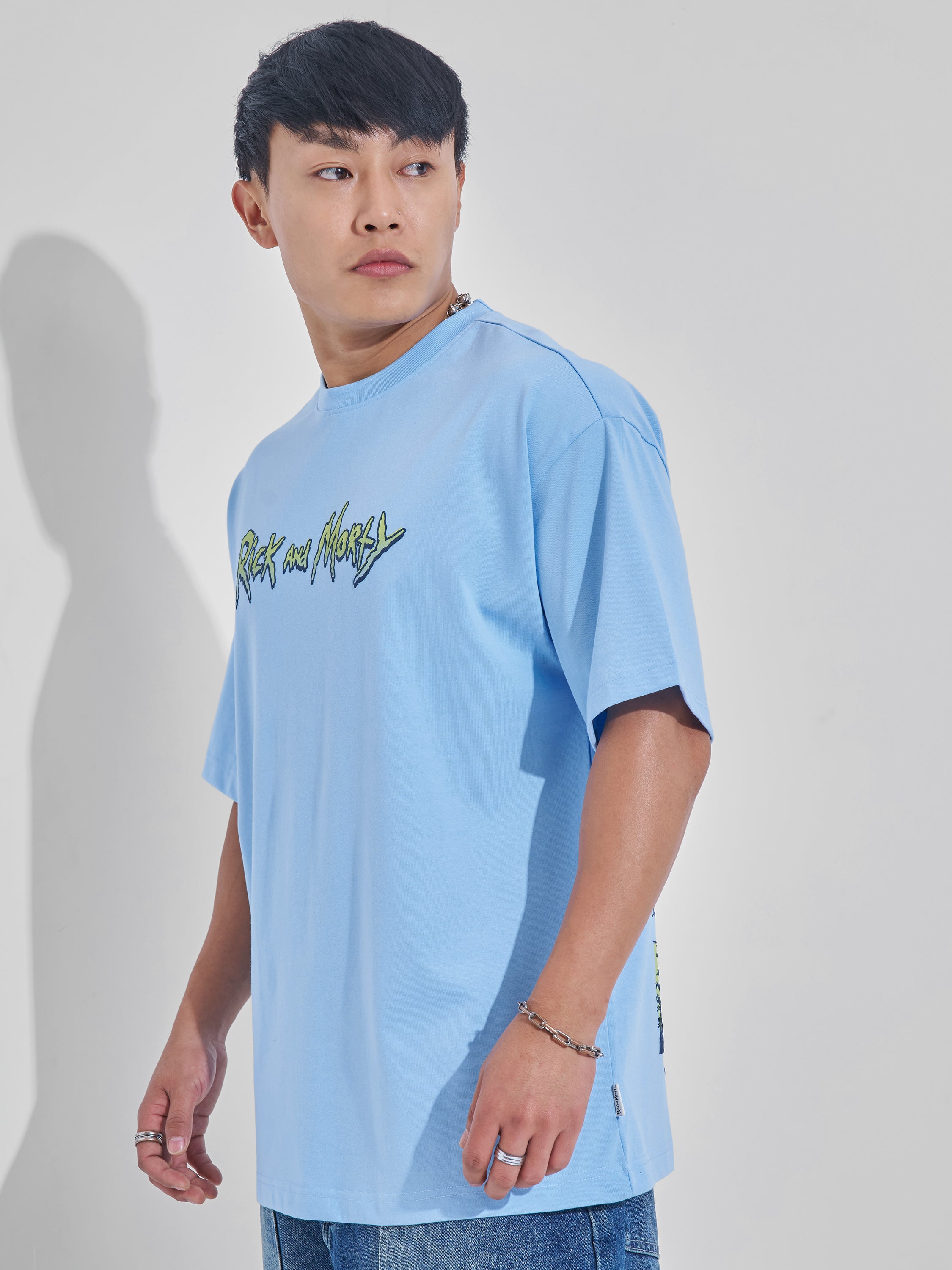 WB By Highlander Men Blue Rick And Morty Printed Round Neck Oversized Fit T-Shirt - Blue - Image 4