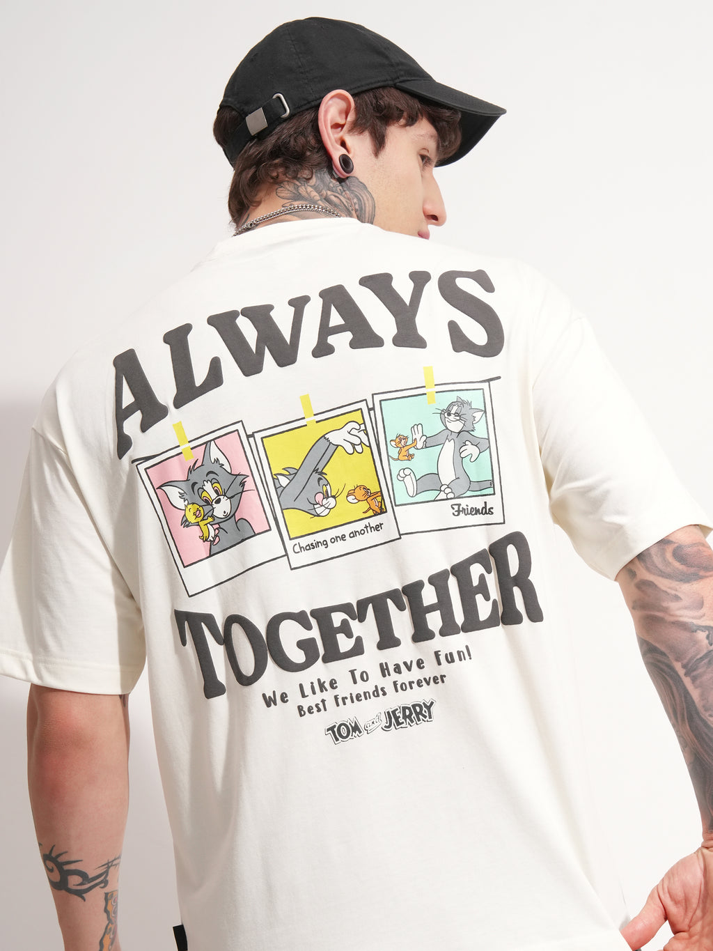 WB By Highlander Men Off White Tom And Jerry Printed Round Neck Oversized Fit T-Shirt - Off White - Image 1