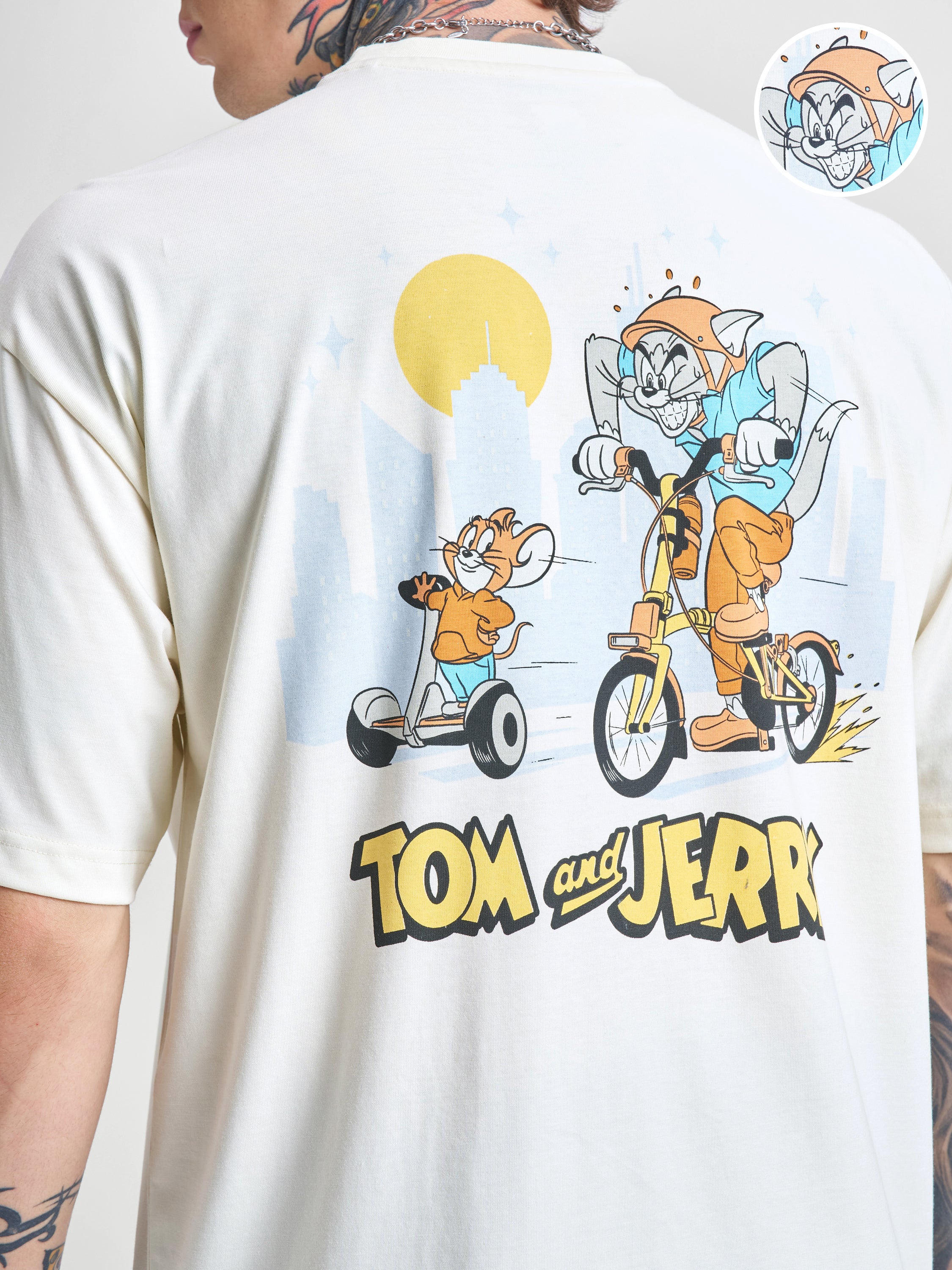 WB By Highlander Men Off White Tom And Jerry Printed Round Neck Oversized Fit T-Shirt - Off White - Image 5