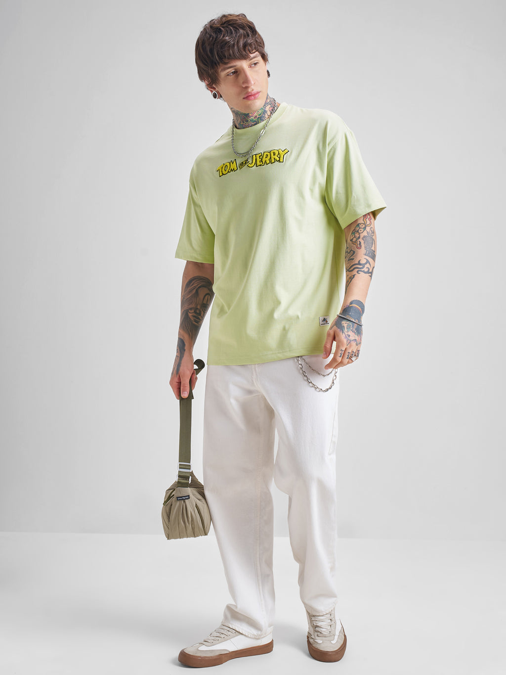 WB By Highlander Men Green Tom And Jerry Printed Round Neck Oversized Fit T-Shirt - Green - Image 2