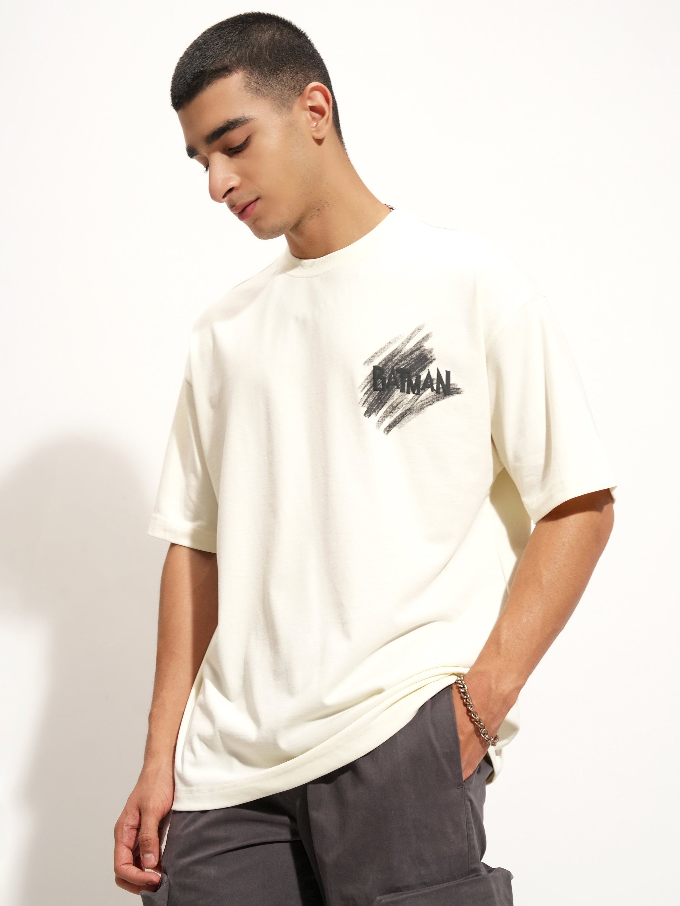 DC By Highlander Men Off White Batman Printed Round Neck Oversized Fit T-Shirt - Off White - Image 4