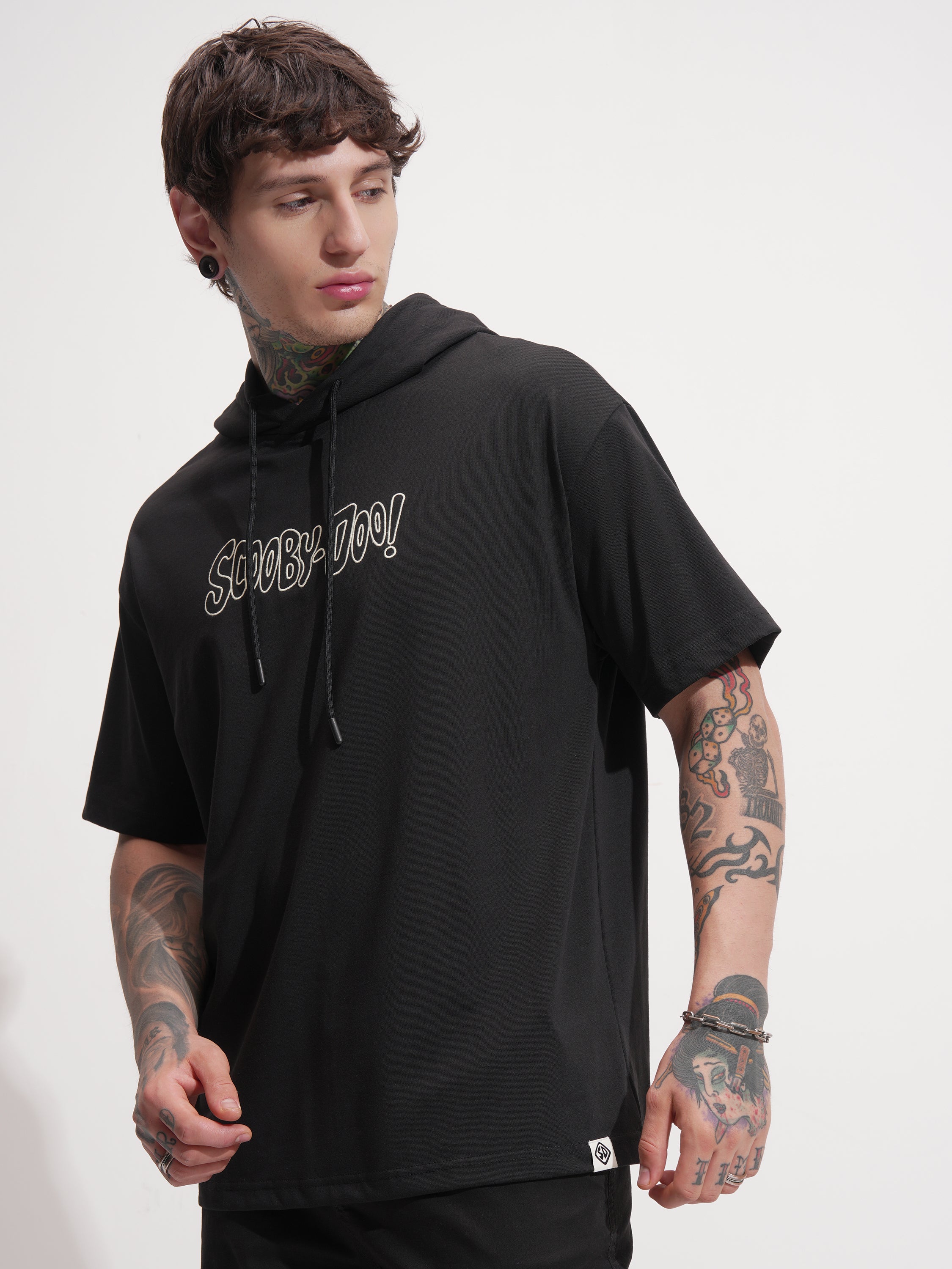WB By Highlander Men Black Scooby Doo Printed Hood Oversized Fit T-Shirt - Black - Image 4