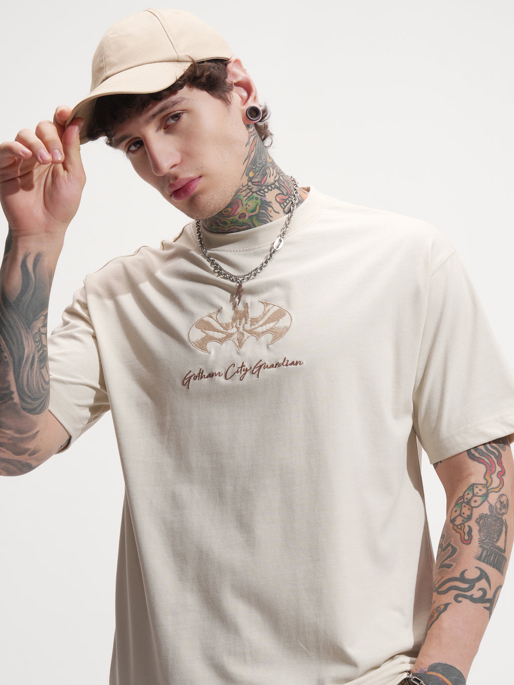 DC By Highlander Men Cream Batman Embroidered Round Neck T-Shirt - Cream - Image 1