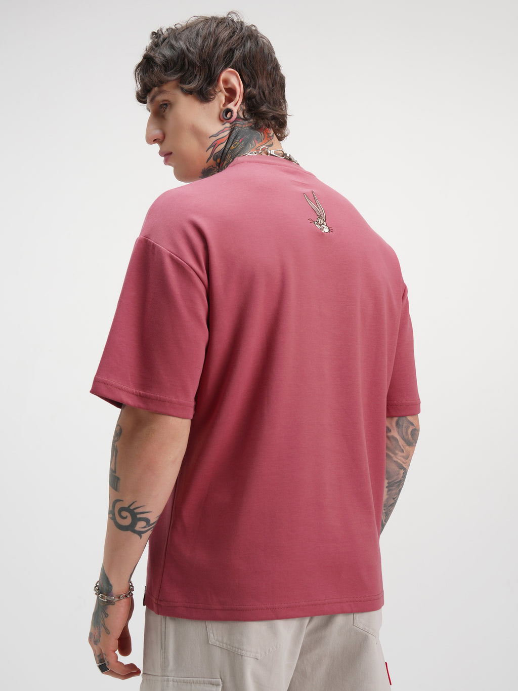 WB By Highlander Men Burgundy Looney Tunes Printed Round Neck Oversized Fit T-Shirt - Burgundy - Image 3