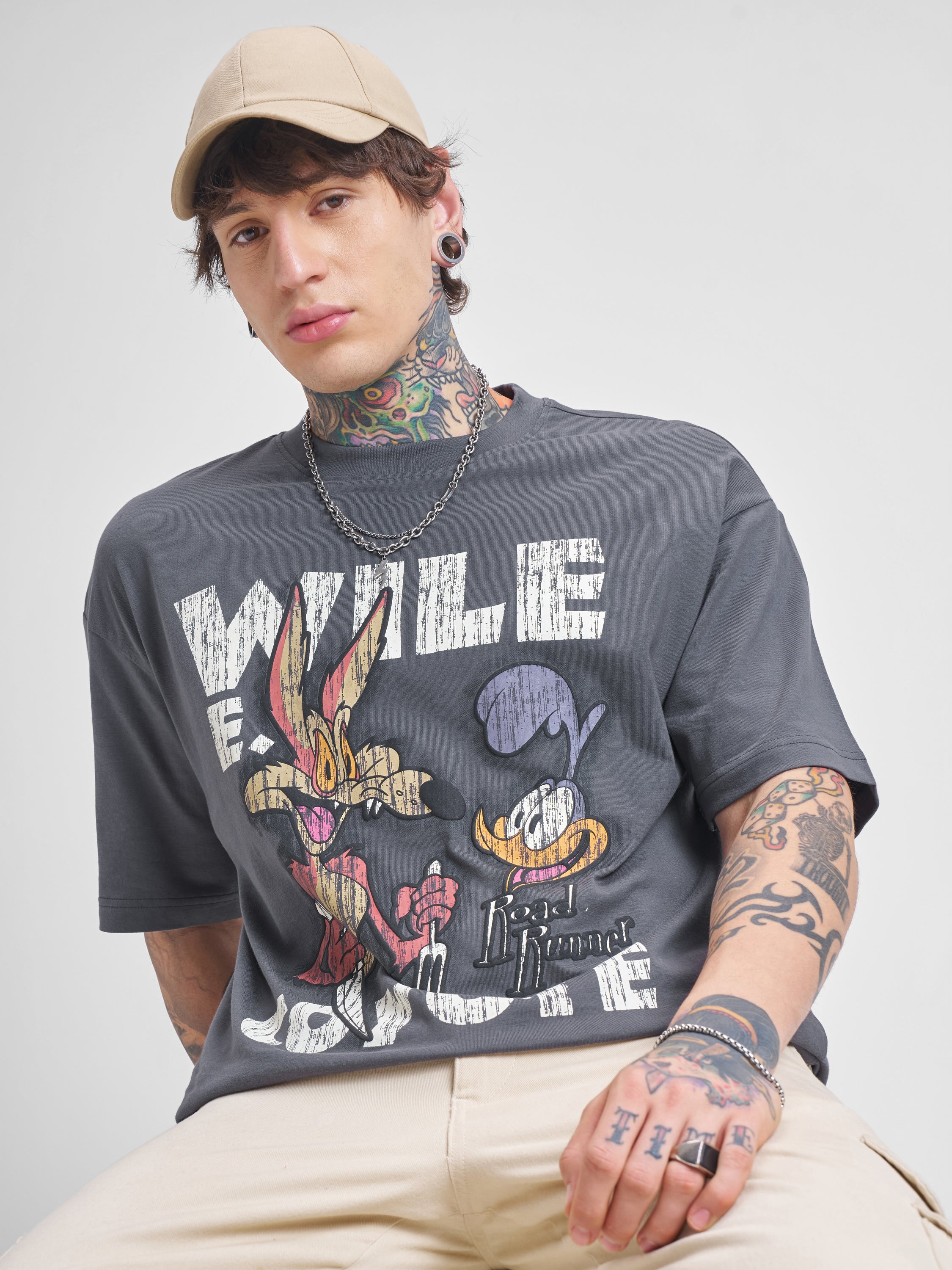 WB By Highlander Men Grey Looney Tunes Printed Round Neck Oversized Fit T-Shirt - Grey - Image 1