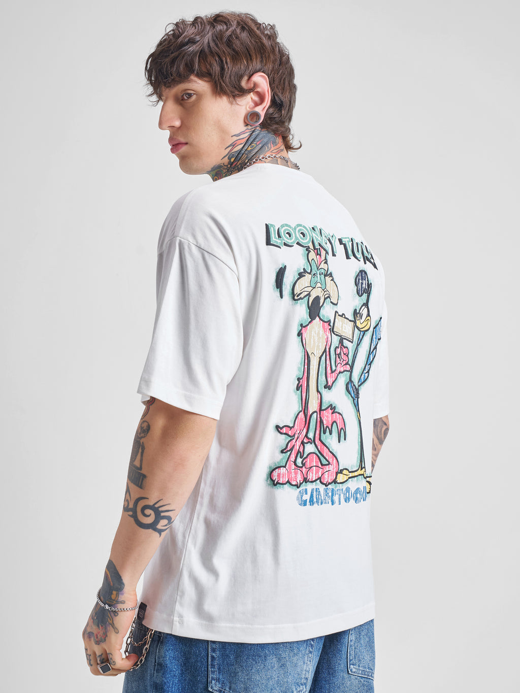 WB By Highlander Men White Looney Tunes Printed Round Neck Oversized Fit T-Shirt - White - Image 3