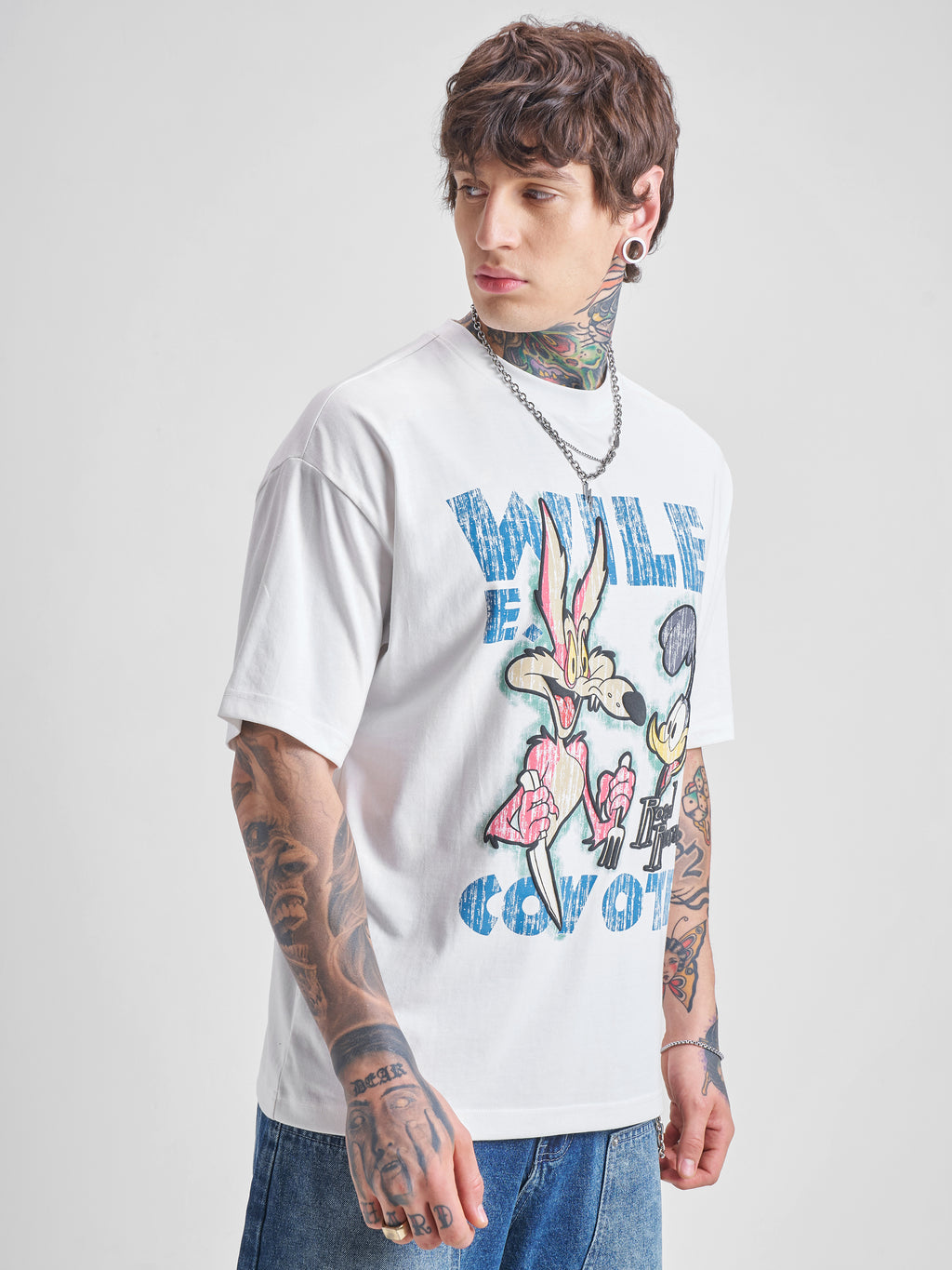 WB By Highlander Men White Looney Tunes Printed Round Neck Oversized Fit T-Shirt - White - Image 6