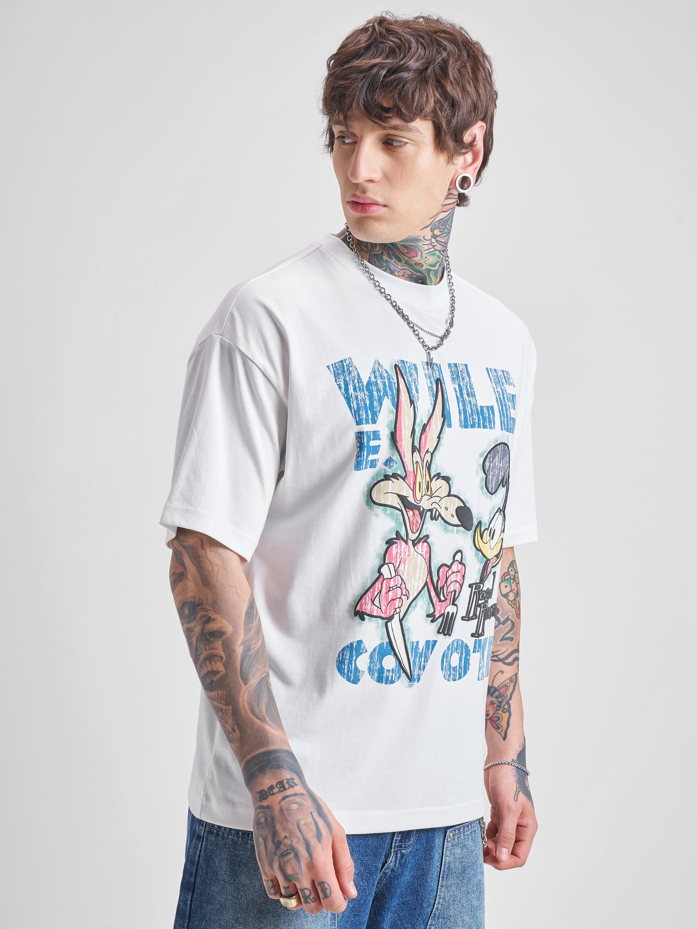 WB By Highlander Men White Looney Tunes Printed Round Neck Oversized Fit T-Shirt - White - Image 6