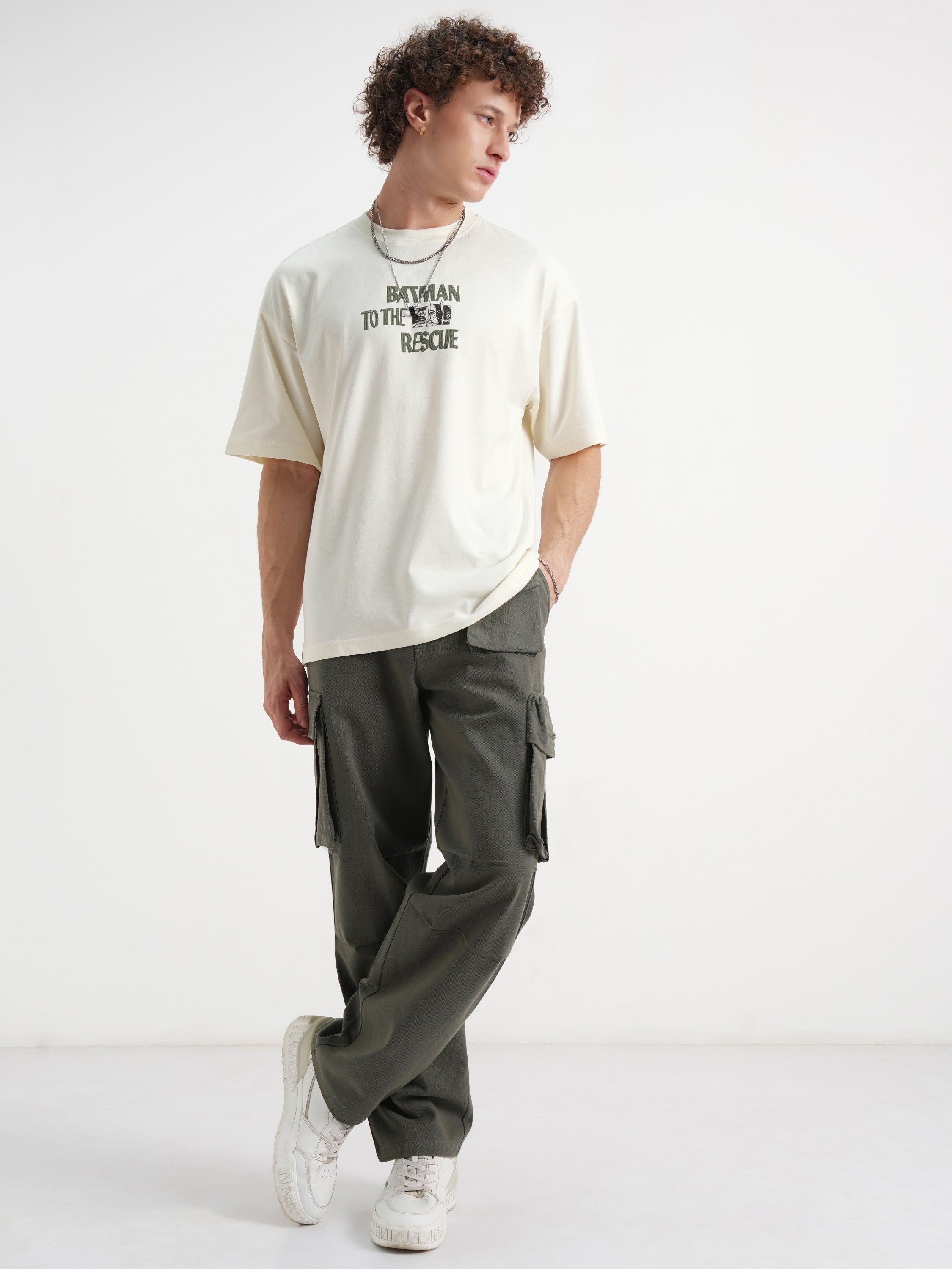 DC By Highlander Men Off White Batman Printed Round Neck Oversized Fit T-Shirt - Off White - Image 2