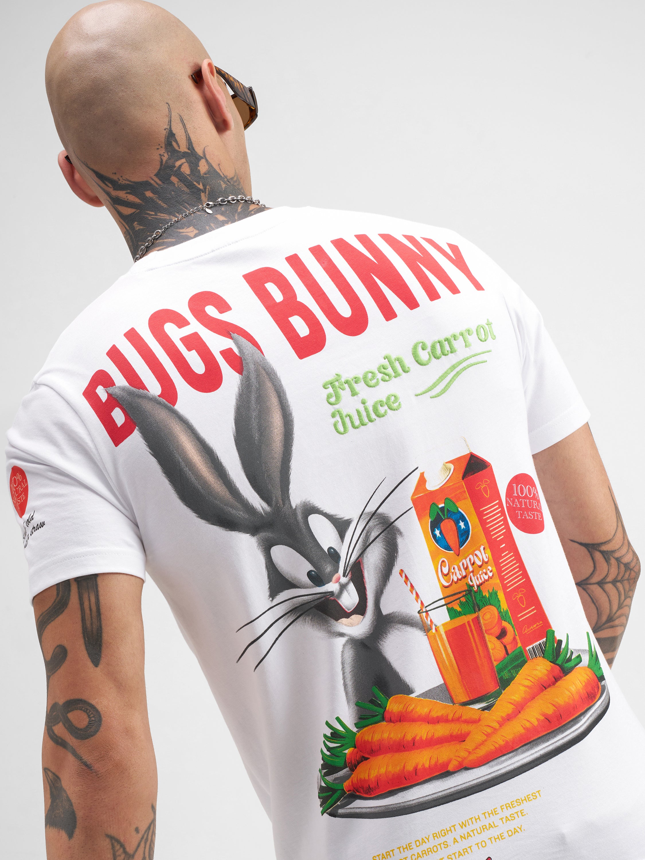 WB By Highlander Men White Bugs Bunny Printed Round Neck T-Shirt