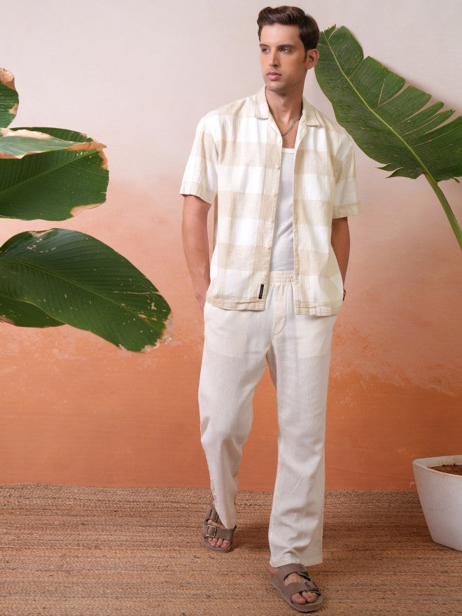 Locomotive Premium Men White Dobby Textured Cuban Collar Oversized Shirt - White - Image 2