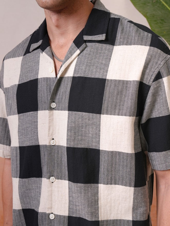 Locomotive Premium Men Black Dobby Textured Cuban Collar Oversized Shirt - Black - Image 5