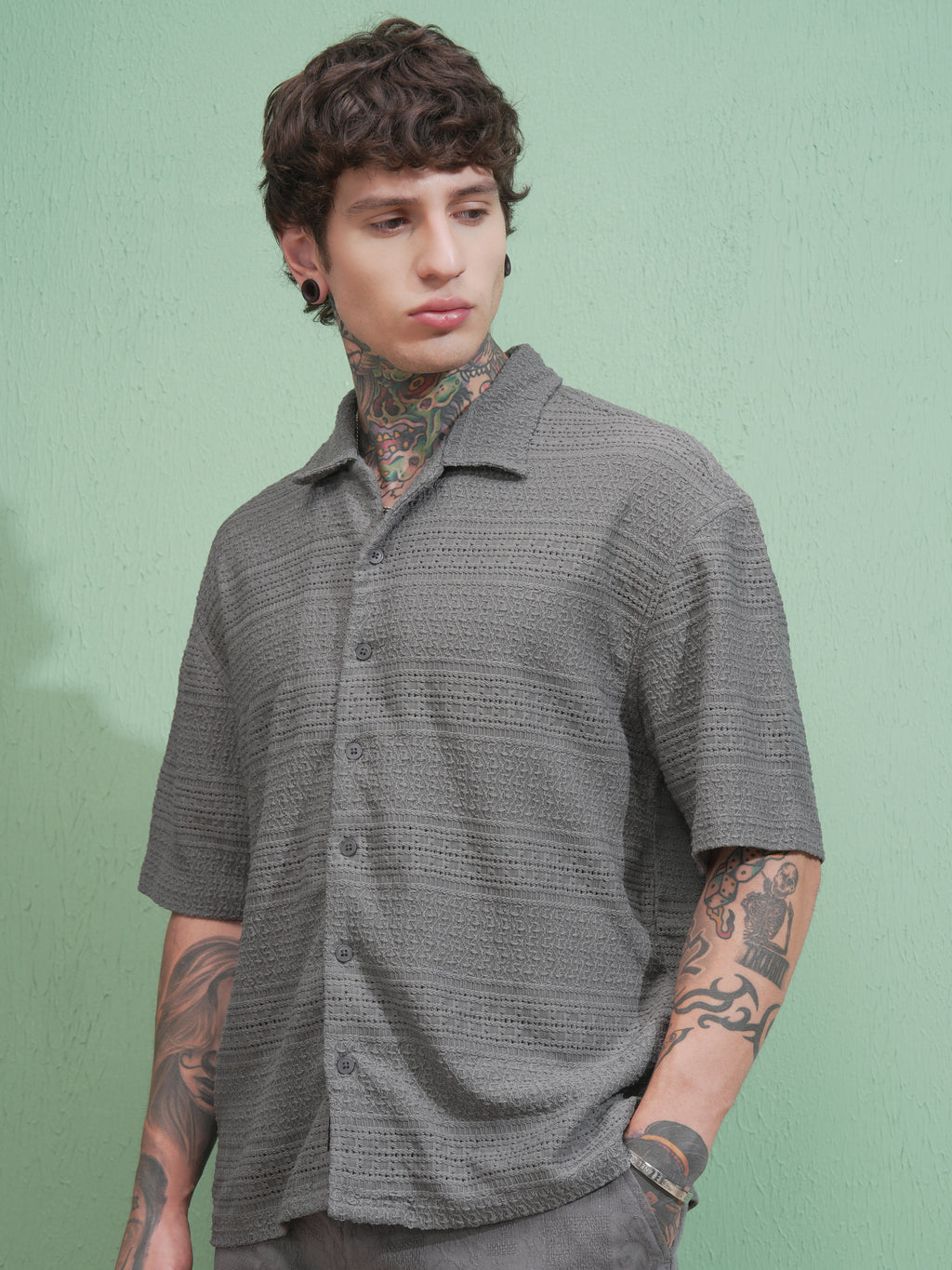 Locomotive Men Grey Self Design Oversized Fit Casual Shirt - Grey - Image 4