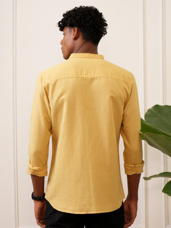 Locomotive Men Yellow Solid Regular Fit Casual Shirts - Yellow - Image 3