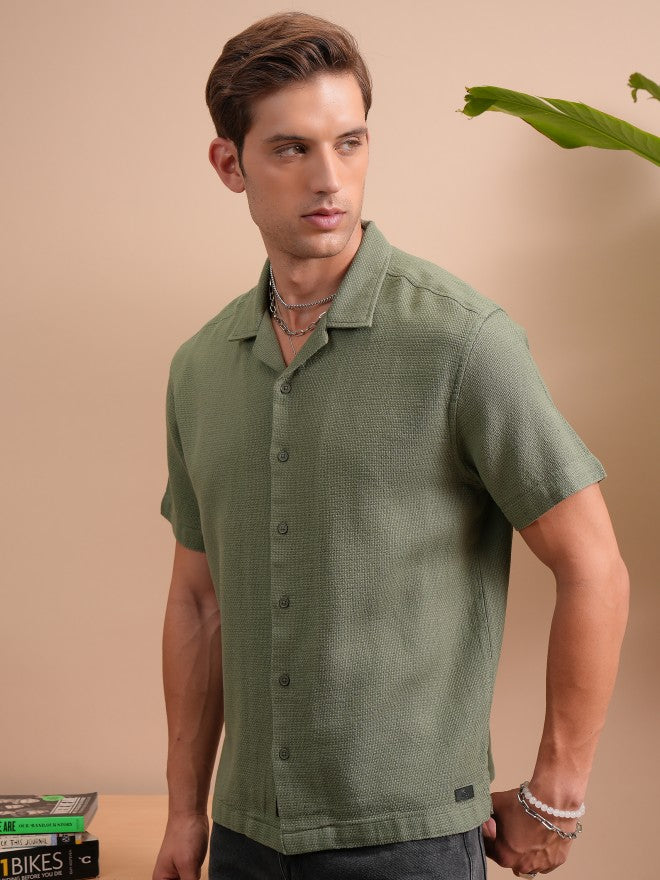 Locomotive Men Green Dobby Textured Cuban Collar Relaxed Shirt - Green - Image 4