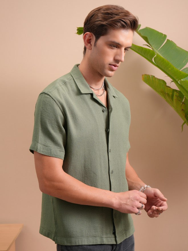 Locomotive Men Green Dobby Textured Cuban Collar Relaxed Shirt - Green - Image 6