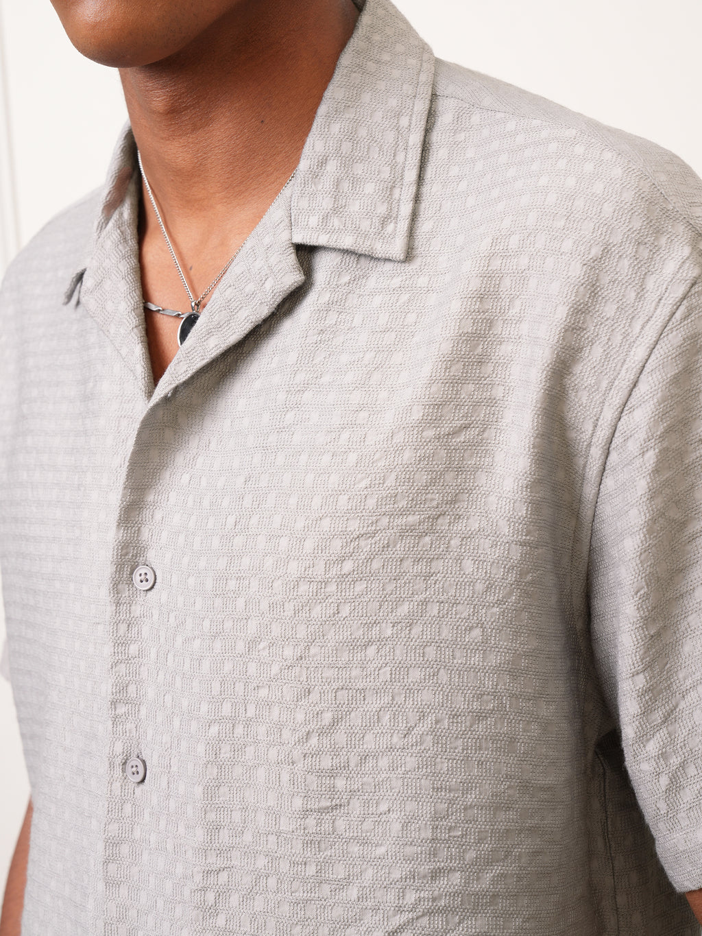 Locomotive Men Grey Self Design Regular Fit Casual Shirt - Grey - Image 7