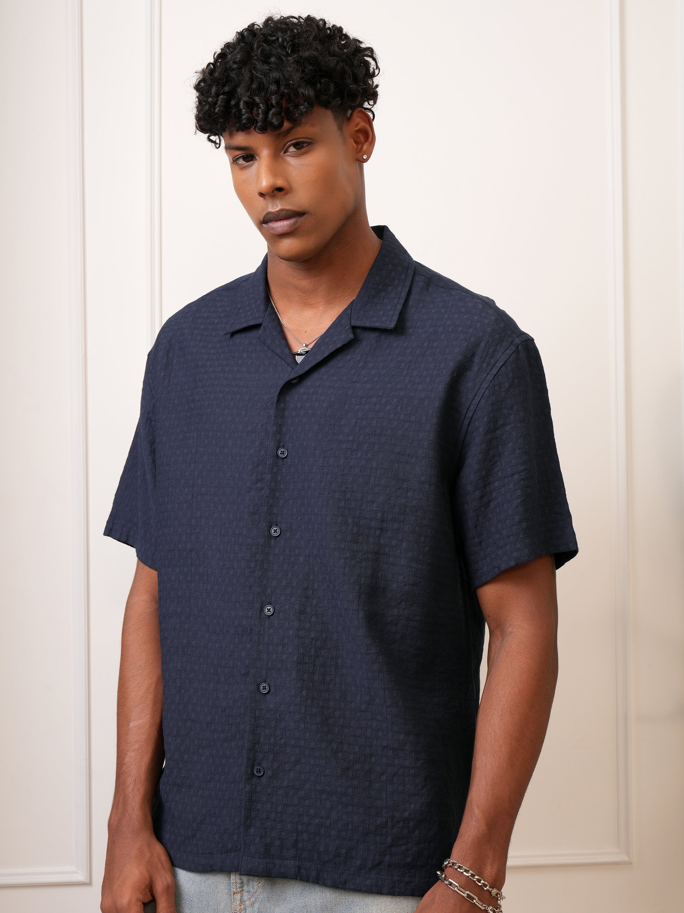 Locomotive Men Navy Blue Self Design Regular Fit Casual Shirt - Navy Blue - Image 4