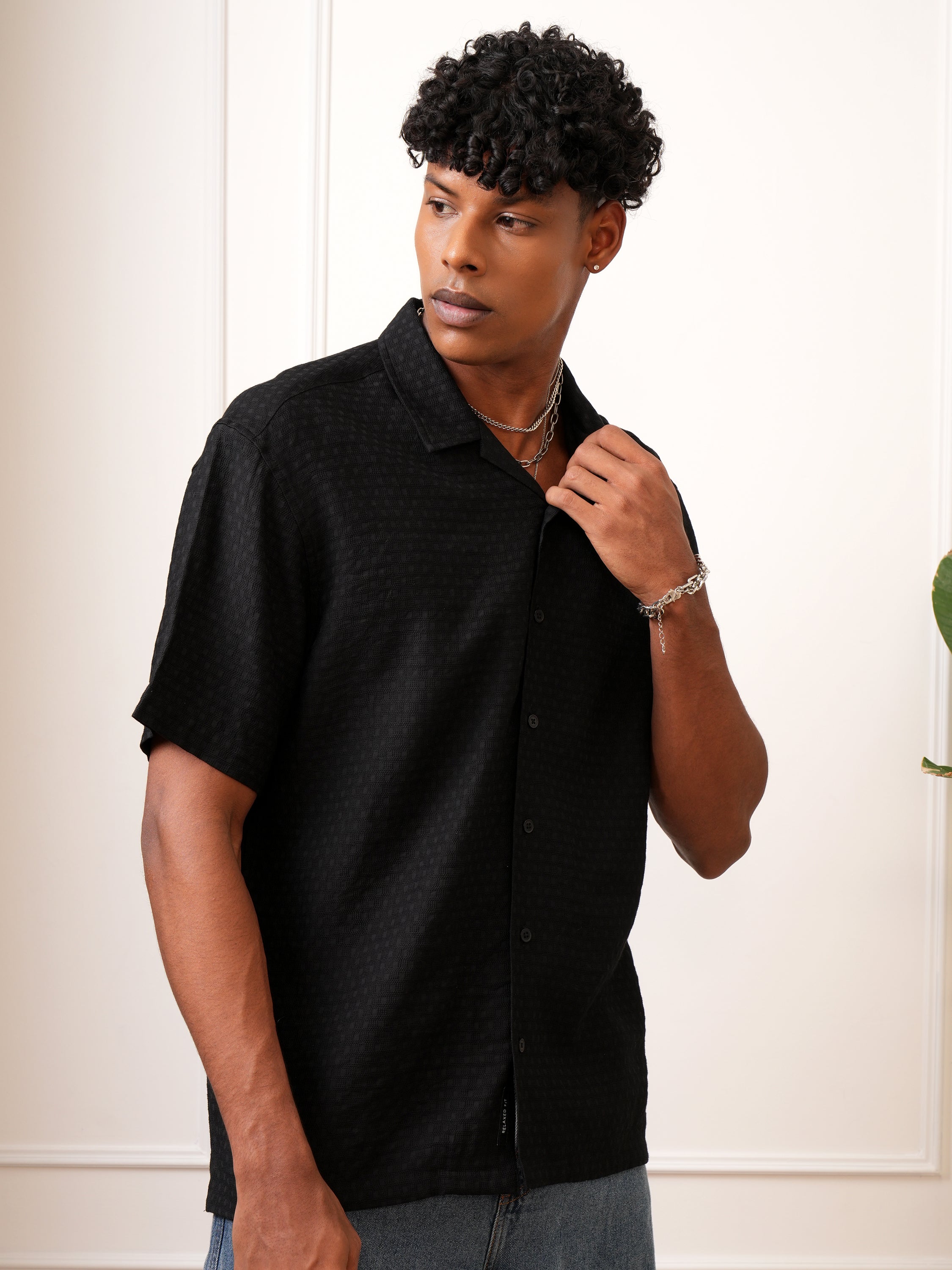 Locomotive Men Black Self Design Regular Fit Casual Shirt - Black - Image 6