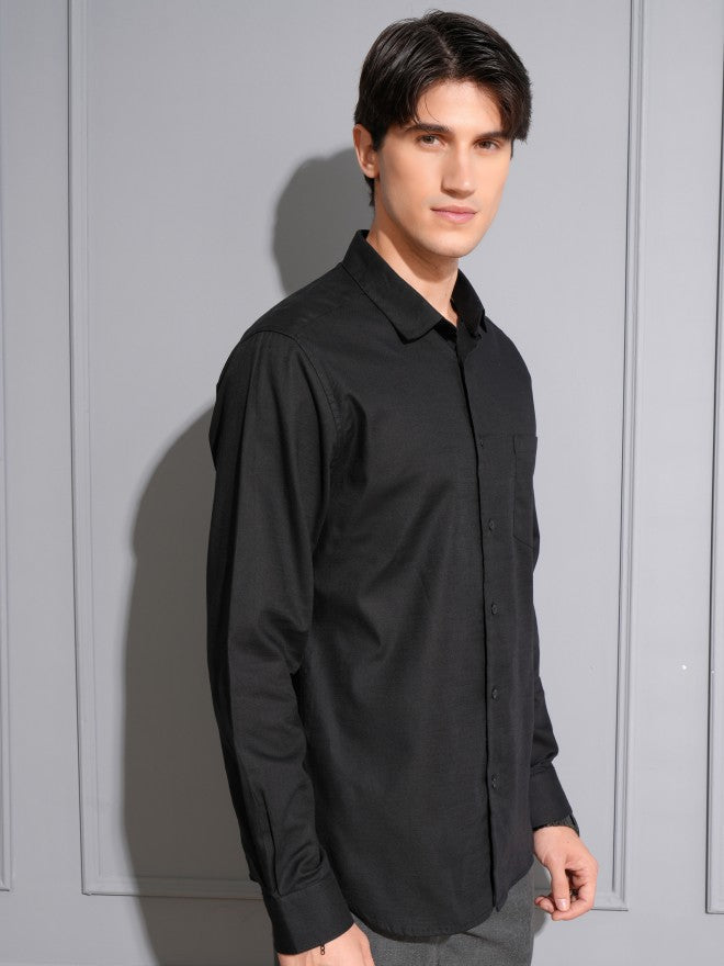 Locomotive Men Black Solid Slim Fit Casual Shirt - Black - Image 6