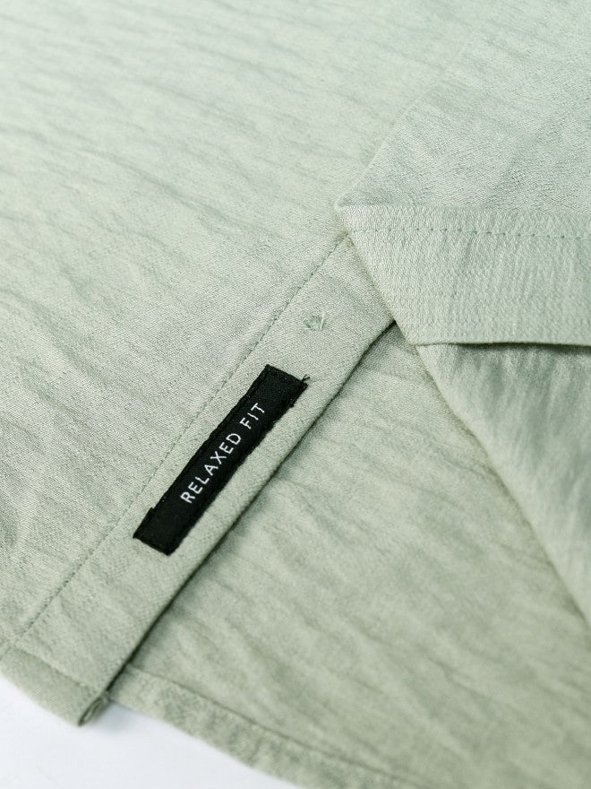 Locomotive Premium Men Green Textured Relaxed Fit Casual Shirt - Green - Image 8