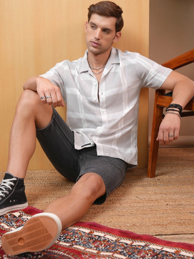 Locomotive Premium Men Grey Checked Regular Fit Casual Shirt - Grey - Image 2
