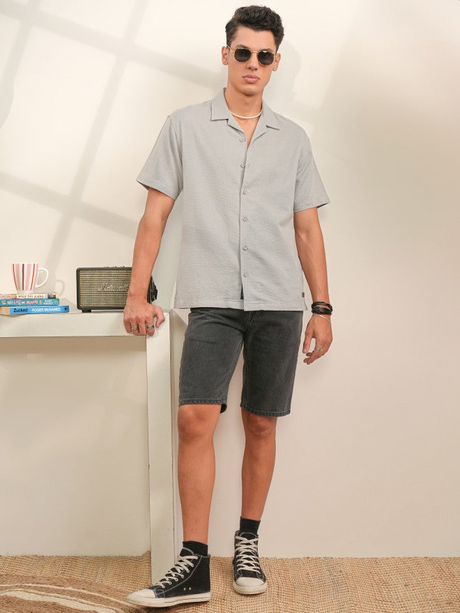 Locomotive Men Grey Textured Regular Fit Casual Shirts - Grey - Image 2