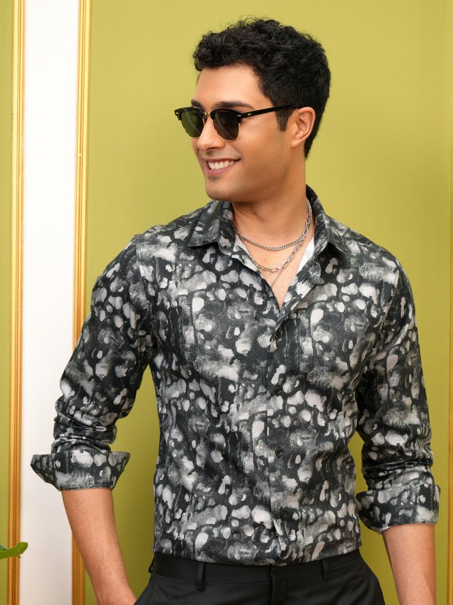 Locomotive Premium Men Black Printed Slim Fit Casual Shirt - Black - Image 1