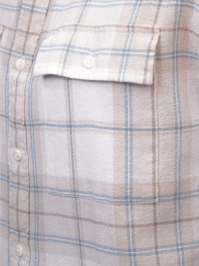 Locomotive Premium Men White Checked Relaxed Fit Casual Shirt - White - Image 7