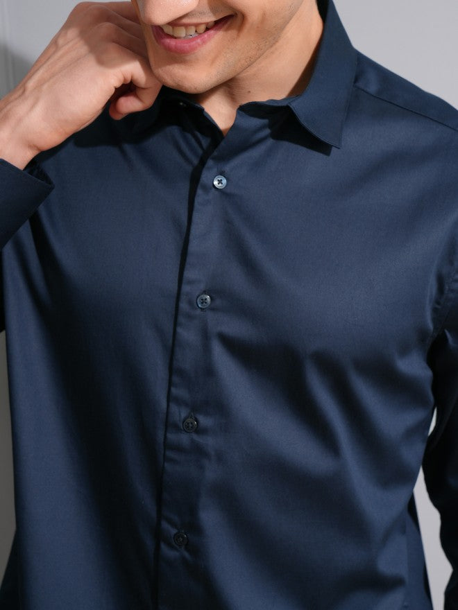 Locomotive Men Navy Blue Solid Slim Fit Casual Shirt - Navy Blue - Image 5