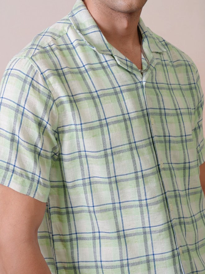 Locomotive Premium Men Green Solid Cuban Collar Relaxed Shirt - Green - Image 5