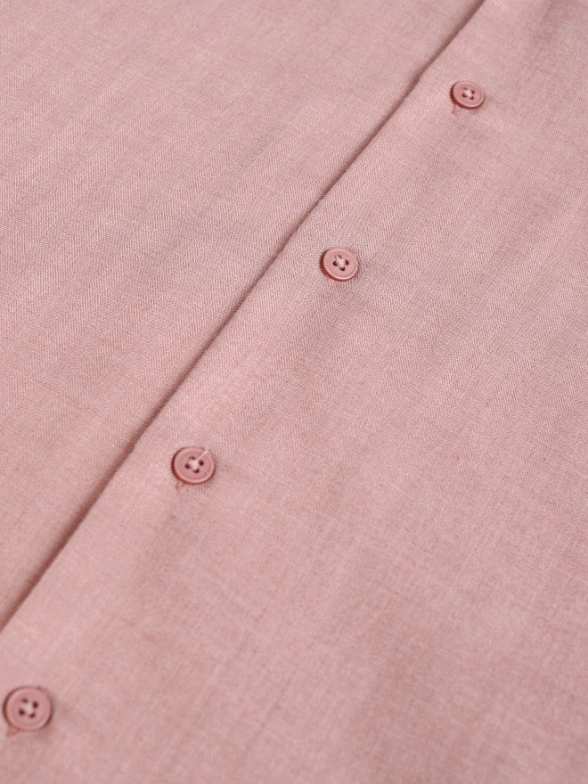 Locomotive Premium Men Pink Solid Relaxed Fit Casual Shirt - Pink - Image 8