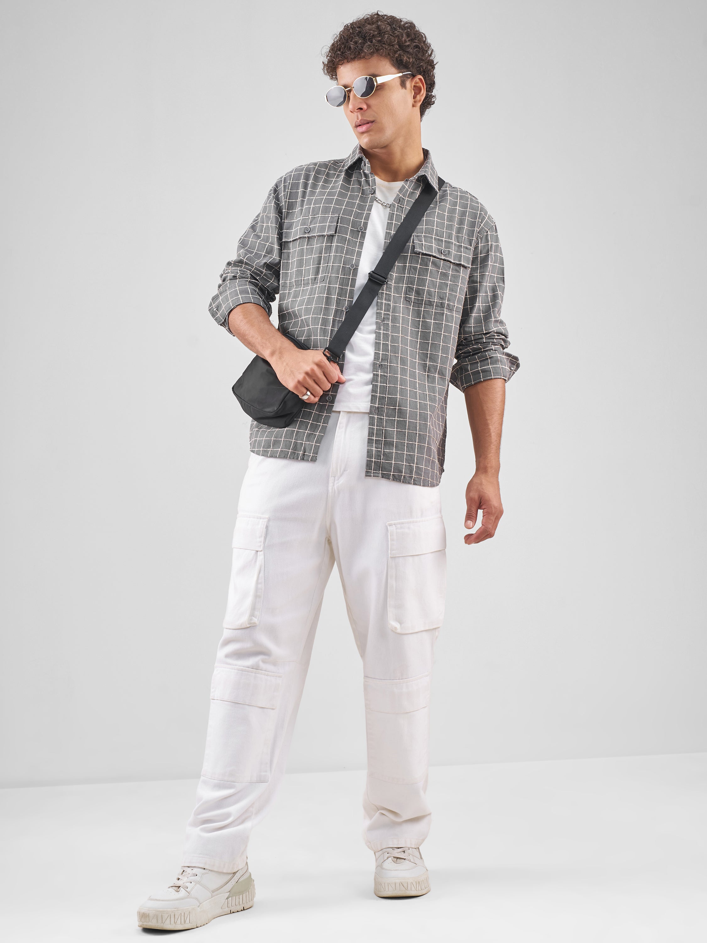 Locomotive Men Grey Checked Relaxed Fit Casual Shirt - Grey - Image 2