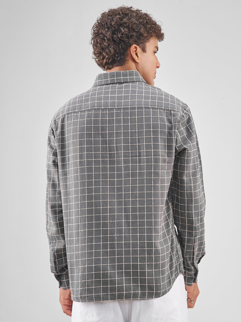 Locomotive Men Grey Checked Relaxed Fit Casual Shirt - Grey - Image 3