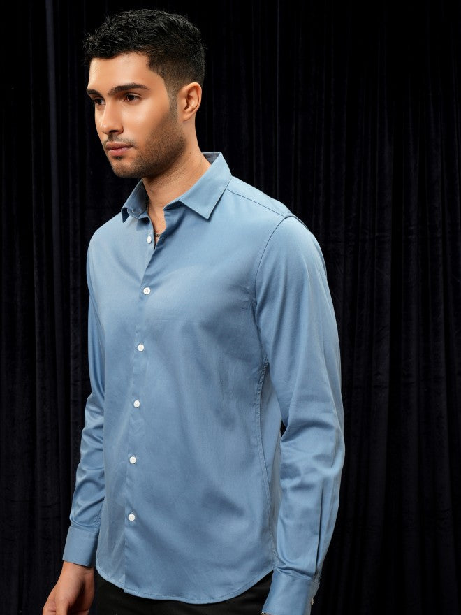 Locomotive Men Blue Solid Slim Fit Casual Shirt - Blue - Image 4