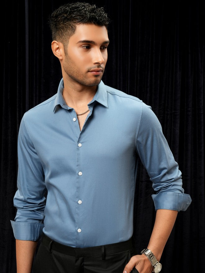 Locomotive Men Blue Solid Slim Fit Casual Shirt - Blue - Image 7