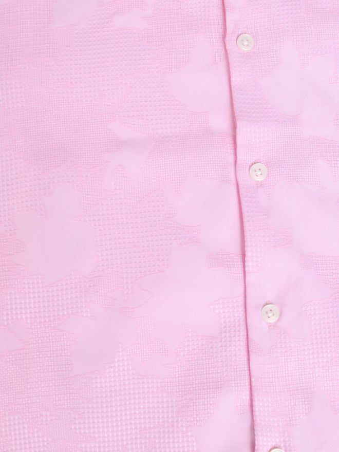 Locomotive Premium Men Pink Textured Slim Fit Casual Shirt - Pink - Image 9