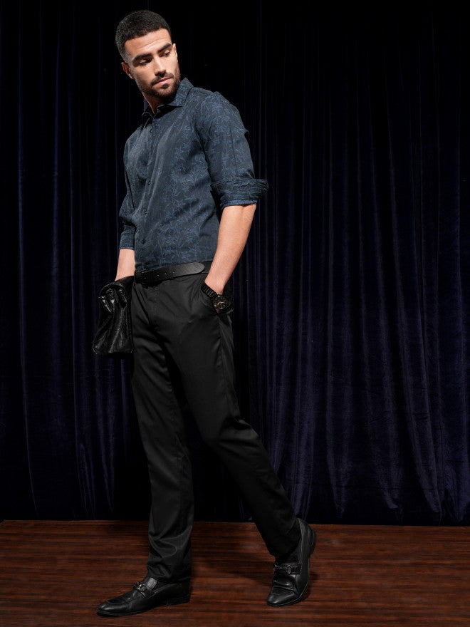 Locomotive Men Navy Blue Printed Slim Fit Casual Shirt - Navy Blue - Image 2