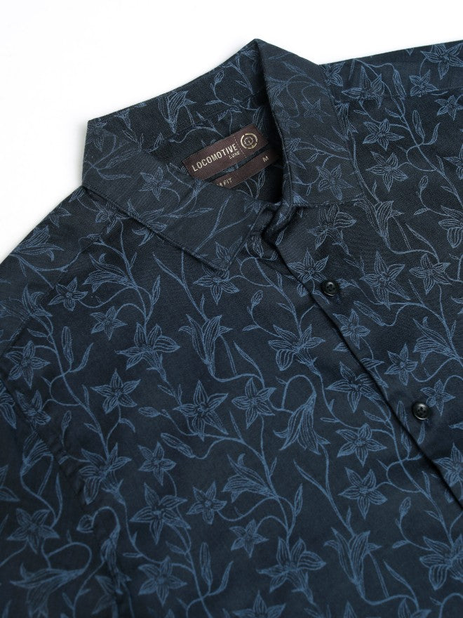 Locomotive Men Navy Blue Printed Slim Fit Casual Shirt - Navy Blue - Image 7