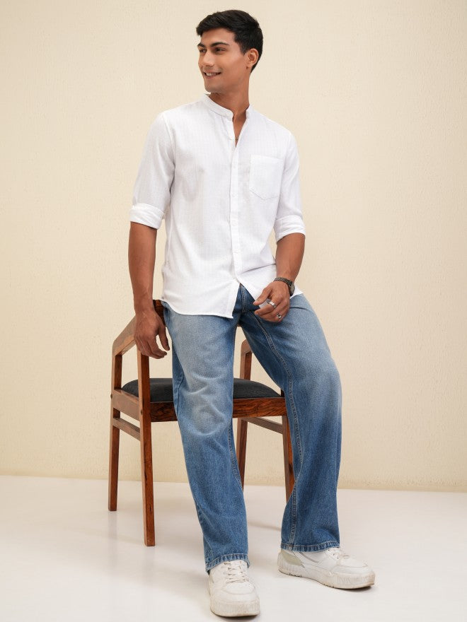 Locomotive Men White Textured Regular Fit Casual Shirt - White - Image 2