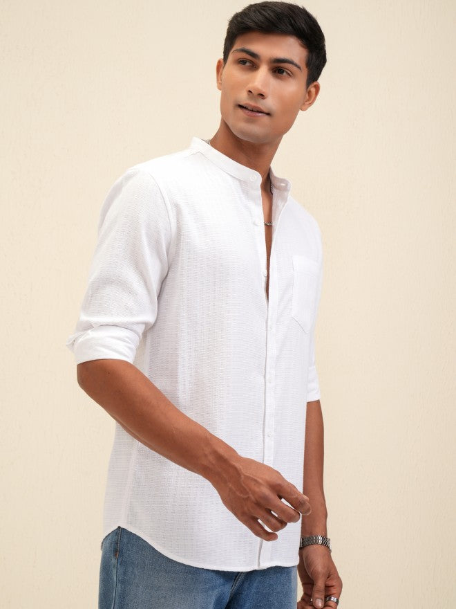 Locomotive Men White Textured Regular Fit Casual Shirt - White - Image 6