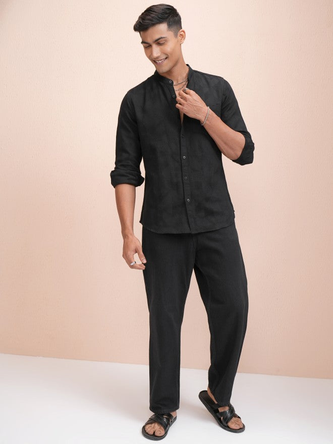 Locomotive Men Black Textured Regular Fit Casual Shirt - Black - Image 2