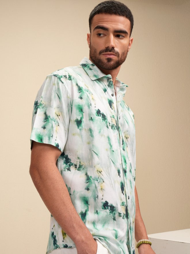 Locomotive Men Green Printed Relaxed Fit Casual Shirt - Green - Image 6